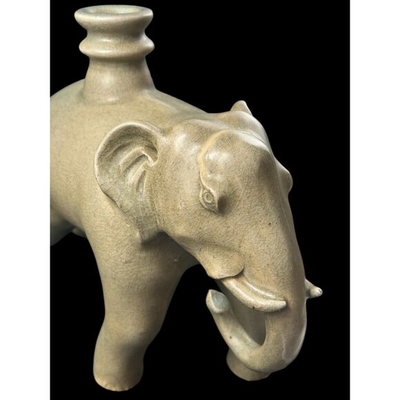 Vintage Thai Celadon Matte Gray Crackled Glaze Elephant Statue Large 8.5"x11"x5" - Picture 3 of 16